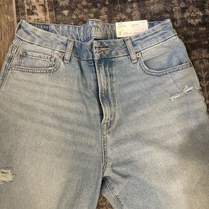 NWT American Eagle size 12 jeans.